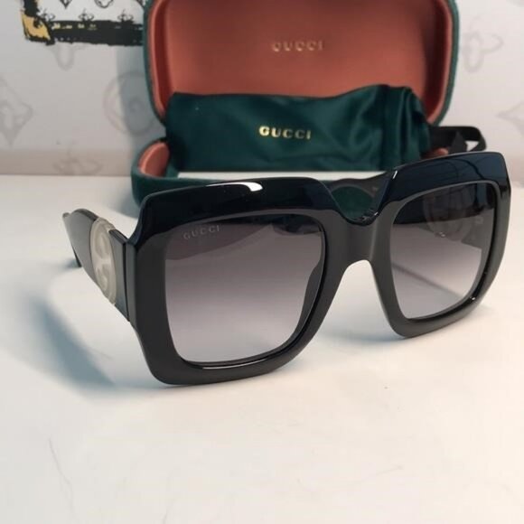 New ✨ Authentic Gucci GG1022S 001 Black Oversized Square Sunglasses ✨ - Picture 8 of 11
